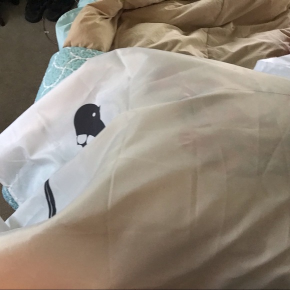 White and blk bird shower curtian - Picture 5 of 5